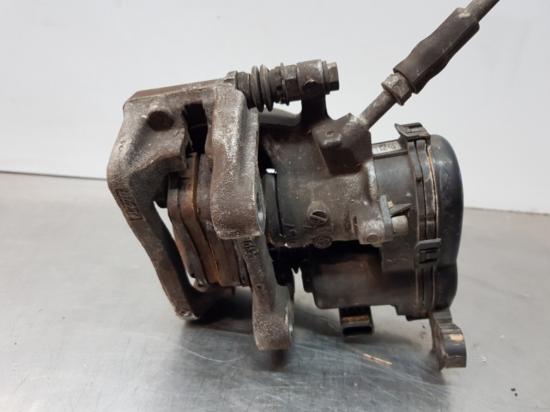Recambio de pinza freno trasera izquierda para mercedes clase a (w176) design referencia OEM IAM A0004232381  