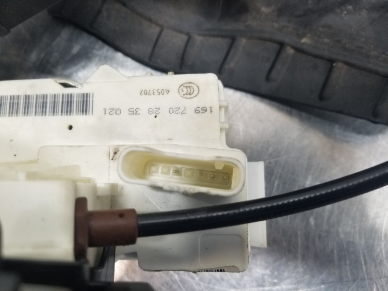 Recambio de cerradura puerta delantera derecha para mercedes clase m (w164) 4matic referencia OEM IAM 7697202835  