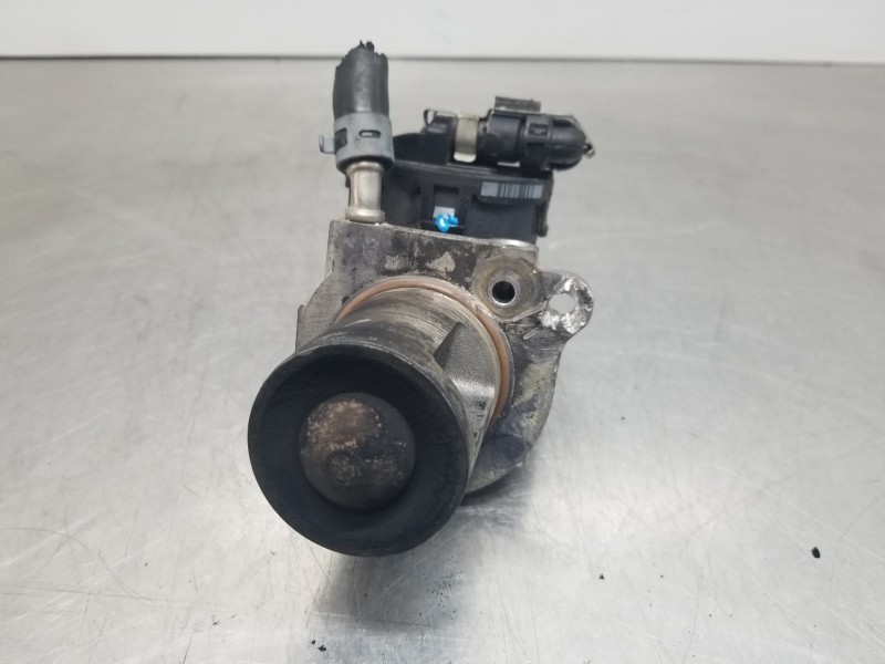 Recambio de valvula egr para mercedes clase m (w164) 4matic referencia OEM IAM A6421401060  