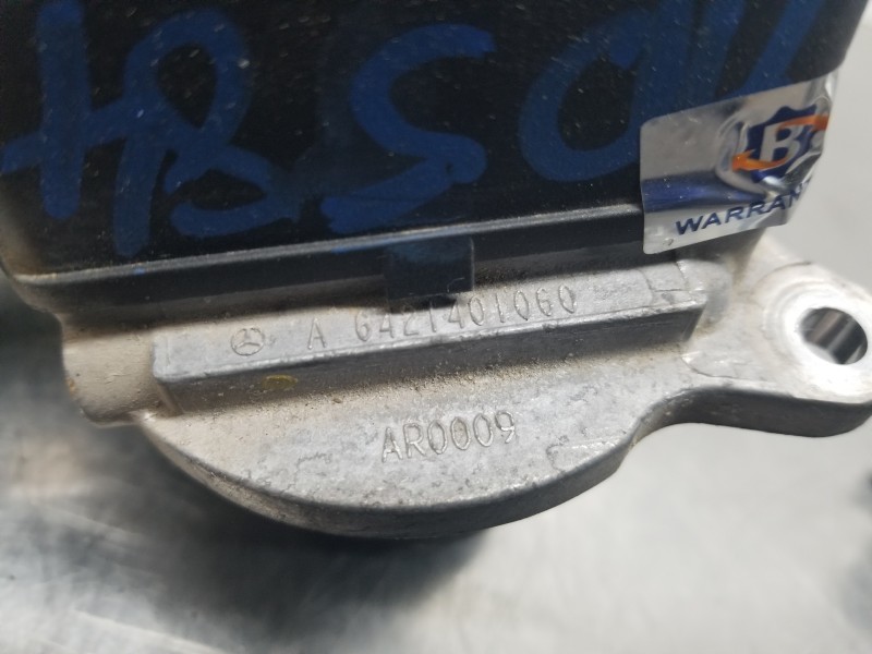 Recambio de valvula egr para mercedes clase m (w164) 4matic referencia OEM IAM A6421401060  