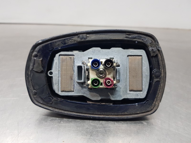 Recambio de antena para mercedes clase m (w166) bluetec referencia OEM IAM 2128201675  