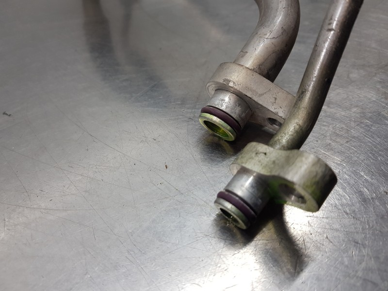 Recambio de tubos aire acondicionado para mercedes clase m (w166) bluetec referencia OEM IAM A1668300100  