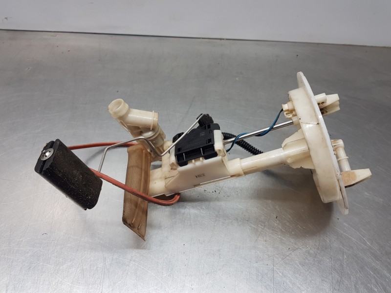 Recambio de aforador para mercedes clase m (w166) bluetec referencia OEM IAM A1664702394  