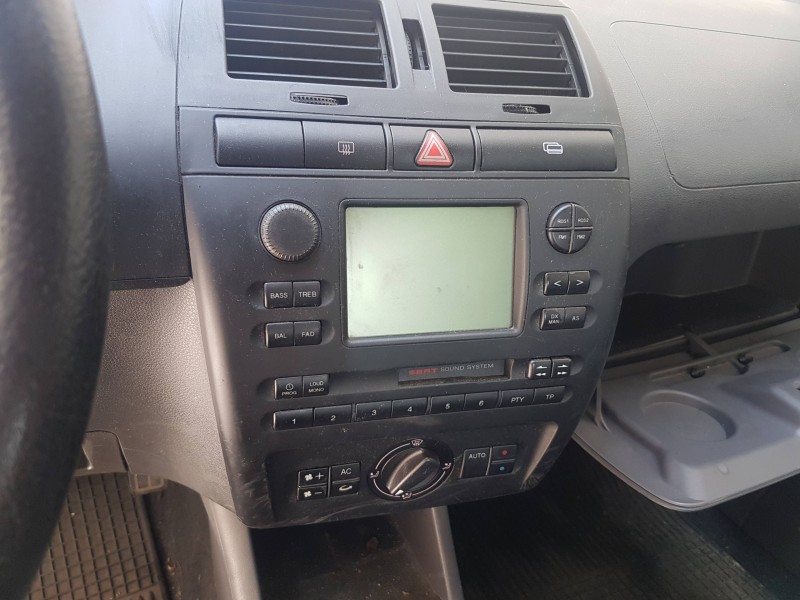 seat ibiza (6k1) del año 2000