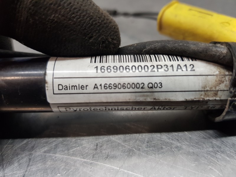 Recambio de bisagra capot para mercedes clase m (w166) bluetec referencia OEM IAM A1669060002  