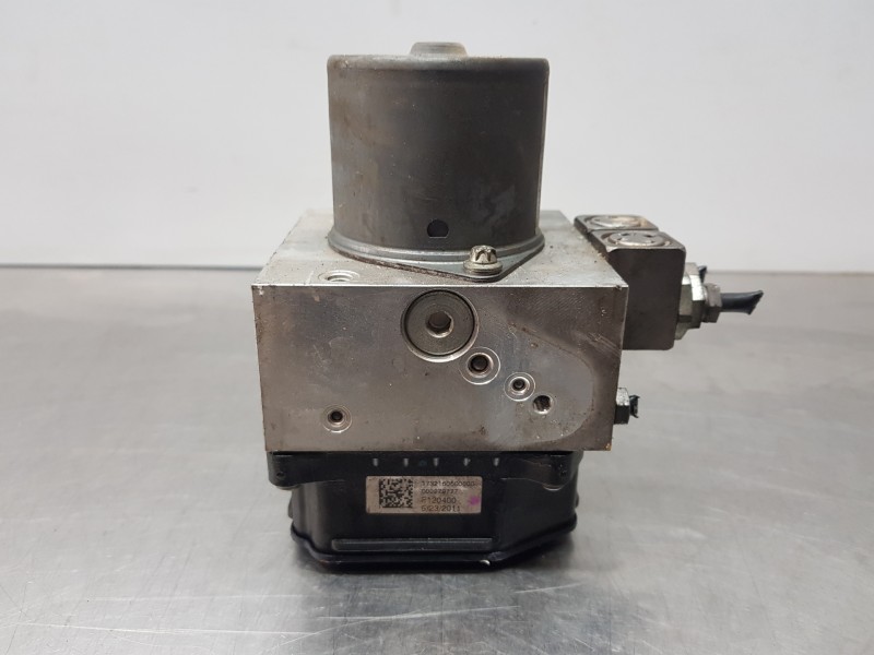 Recambio de abs para mercedes clase m (w166) bluetec referencia OEM IAM A1664314712 A1669014100 A166901410012