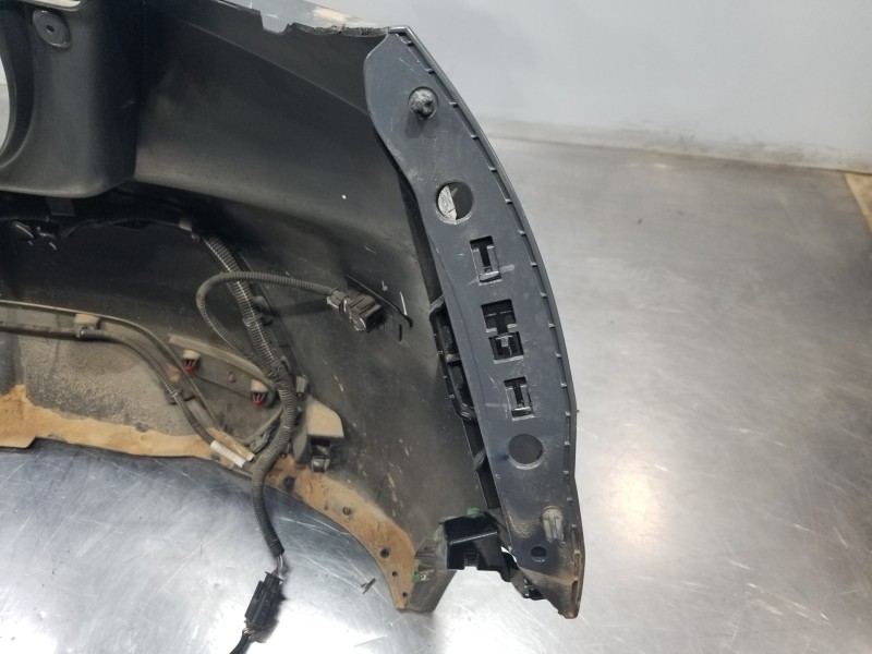 Recambio de paragolpes trasero para peugeot 208 (p2) allure referencia OEM IAM 164979801T 98251702XT 