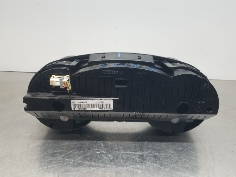 Recambio de cuadro instrumentos para mercedes clase m (w164) 4matic referencia OEM IAM A2519003200 A2C53361675 