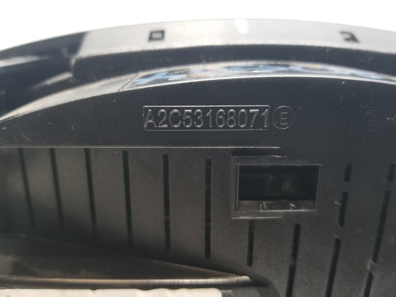 Recambio de cuadro instrumentos para mercedes clase m (w164) 4matic referencia OEM IAM A2519003200 A2C53361675 