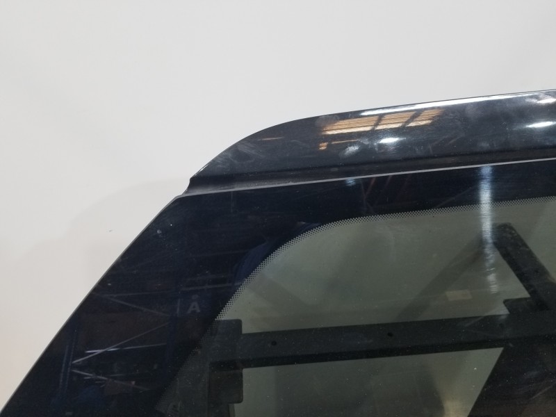 Recambio de puerta trasera derecha para citroen c4 cactus shine referencia OEM IAM 9821336180  