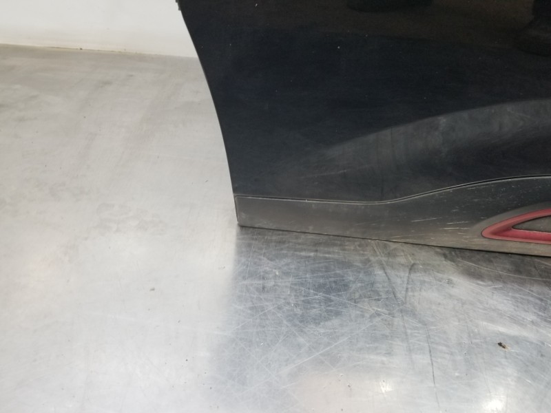 Recambio de puerta delantera izquierda para citroen c4 cactus shine referencia OEM IAM 9821324580  