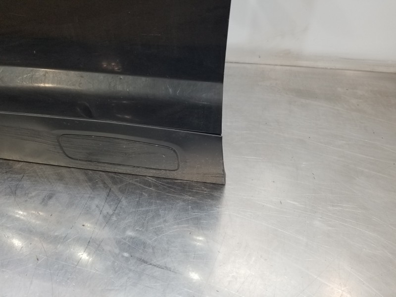 Recambio de puerta delantera izquierda para citroen c4 cactus shine referencia OEM IAM 9821324580  