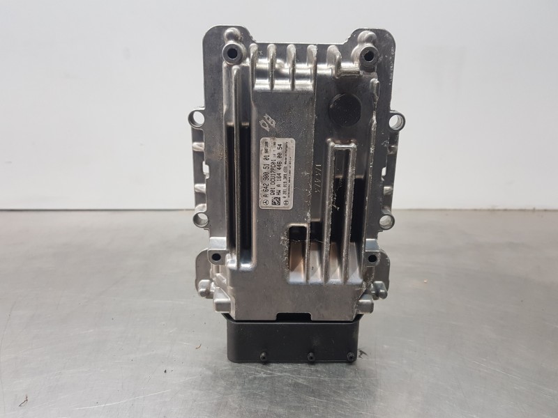 Recambio de modulo electronico para mercedes clase m (w166) bluetec referencia OEM IAM A6429005101  