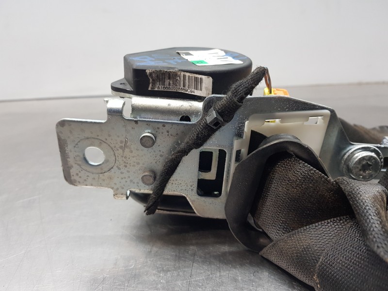 Recambio de cinturon seguridad trasero derecho para mercedes clase m (w166) bluetec referencia OEM IAM A1668602886 A16686028868P