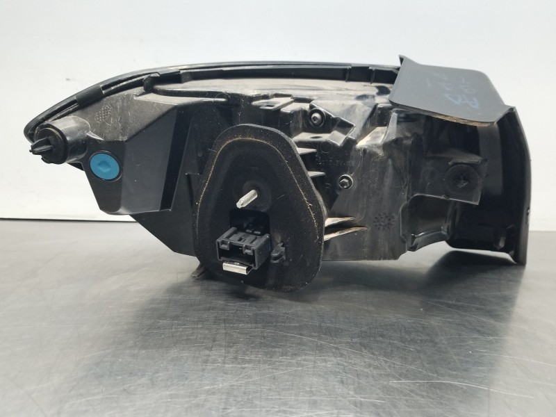 Recambio de piloto trasero derecho para peugeot 208 (p2) active referencia OEM IAM 9823216680  