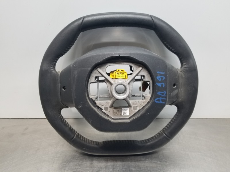 Recambio de volante para peugeot 208 (p2) active referencia OEM IAM 98255044ZD  