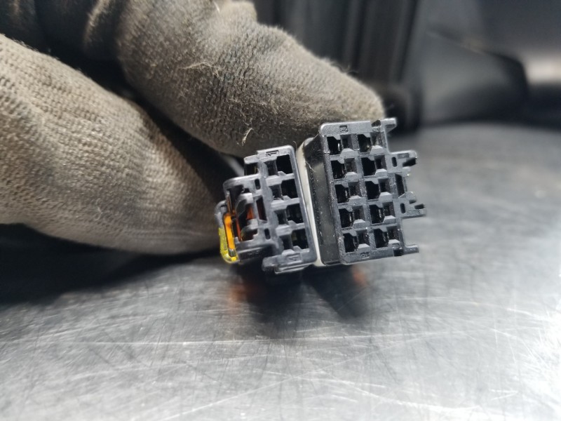 Recambio de retrovisor derecho para peugeot 208 (p2) active referencia OEM IAM 98471894XT  