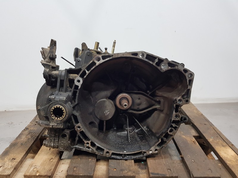 Recambio de caja cambios para citroen c4 berlina vts referencia OEM IAM 20MB01  