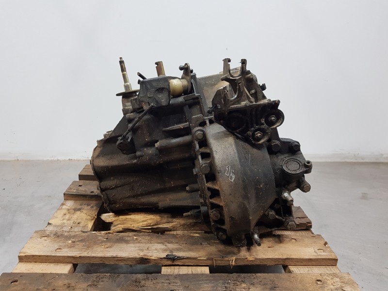 Recambio de caja cambios para citroen c4 berlina vts referencia OEM IAM 20MB01  