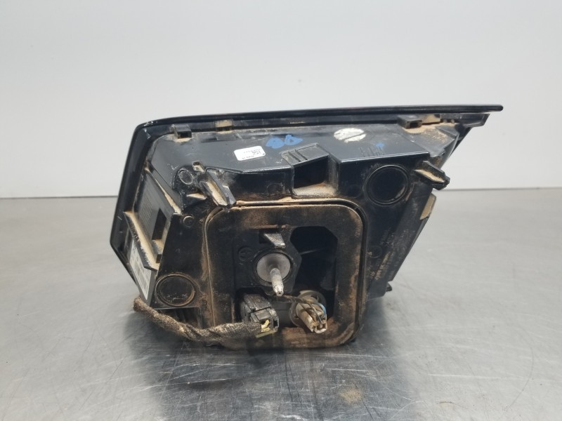 Recambio de piloto trasero izquierdo interior para peugeot 3008 gt line referencia OEM IAM 9810477880  