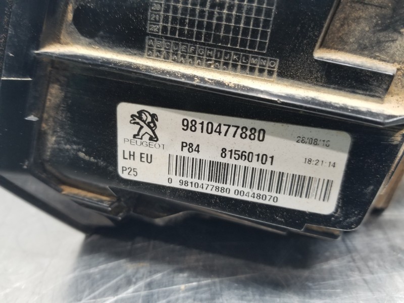 Recambio de piloto trasero izquierdo interior para peugeot 3008 gt line referencia OEM IAM 9810477880  