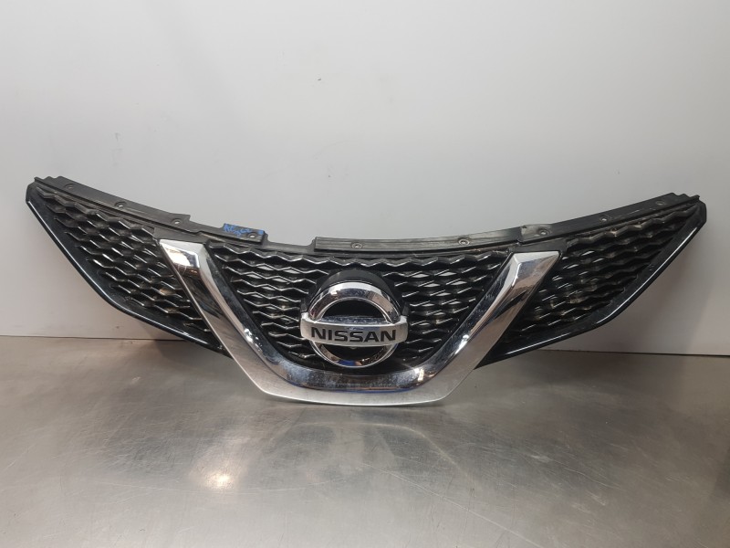 Recambio de rejilla delantera para nissan qashqai (j11) acenta referencia OEM IAM 623124EA1A  