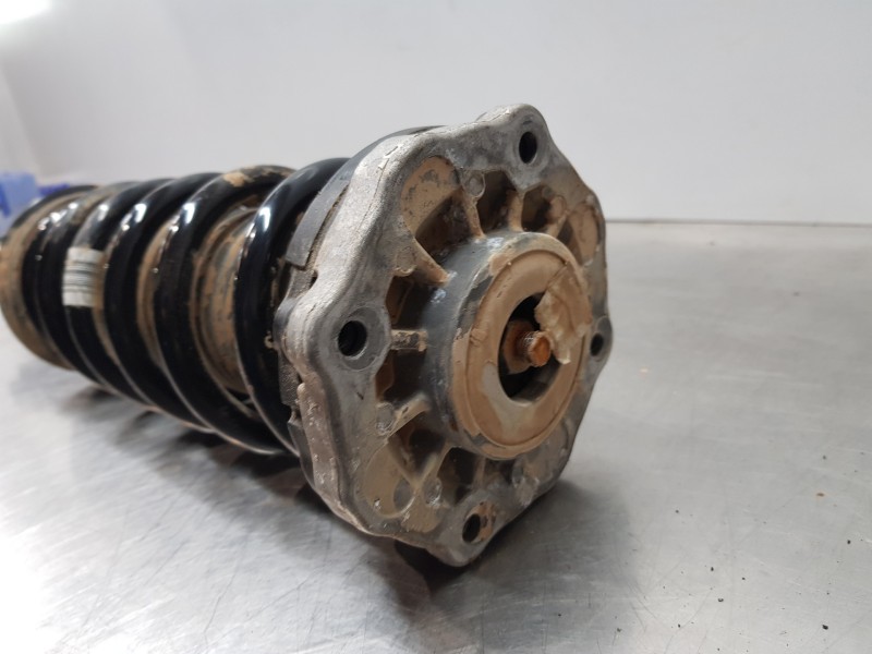 Recambio de amortiguador trasero izquierdo para bmw x3 g01 xdrive referencia OEM IAM 33526871802  