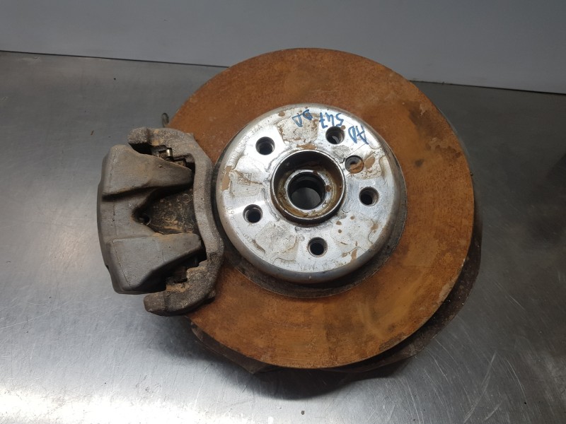 Recambio de mangueta delantera derecha para bmw x3 g01 xdrive referencia OEM IAM 31216882598  