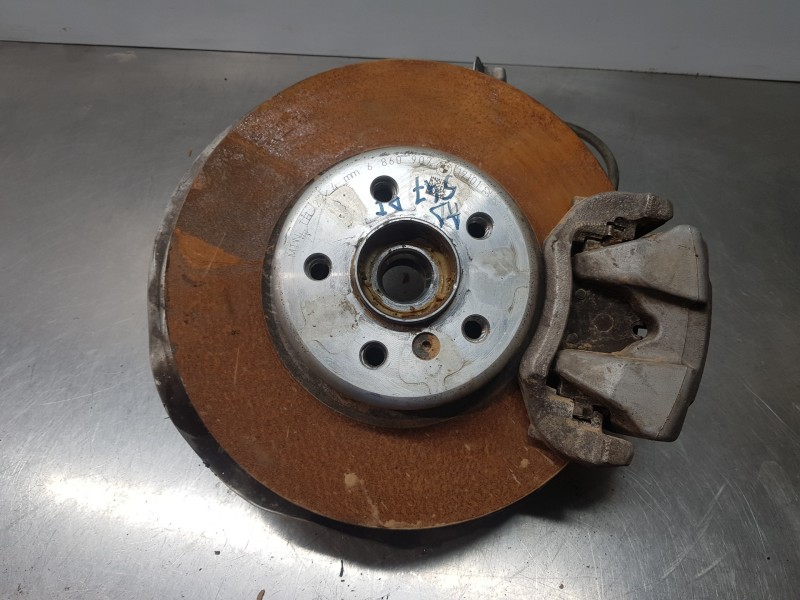 Recambio de mangueta delantera izquierda para bmw x3 g01 xdrive referencia OEM IAM 31216882597  