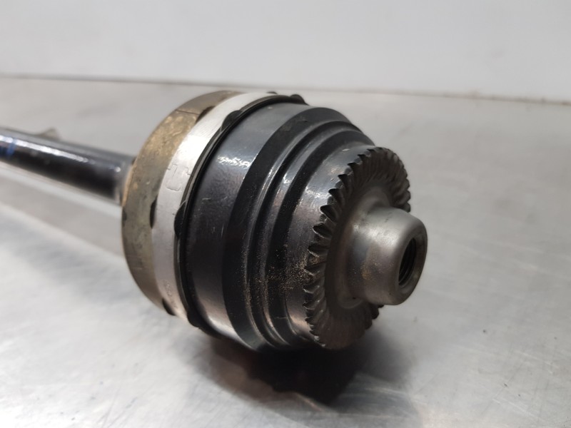 Recambio de transmision trasera derecha para bmw x3 g01 xdrive referencia OEM IAM 33208679968  