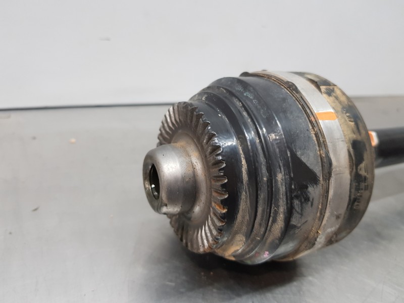 Recambio de transmision trasera izquierda para bmw x3 g01 xdrive referencia OEM IAM 33208679967  