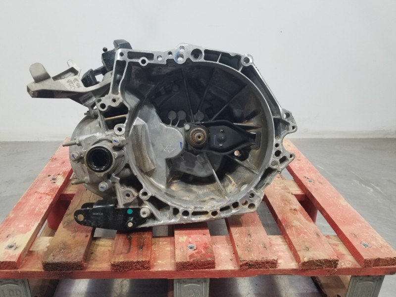 Recambio de caja cambios para peugeot 208 (p2) allure referencia OEM IAM 20V256  