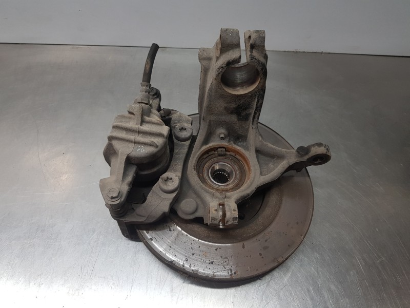 Recambio de mangueta delantera derecha para citroen c4 cactus shine referencia OEM IAM 1607557580  