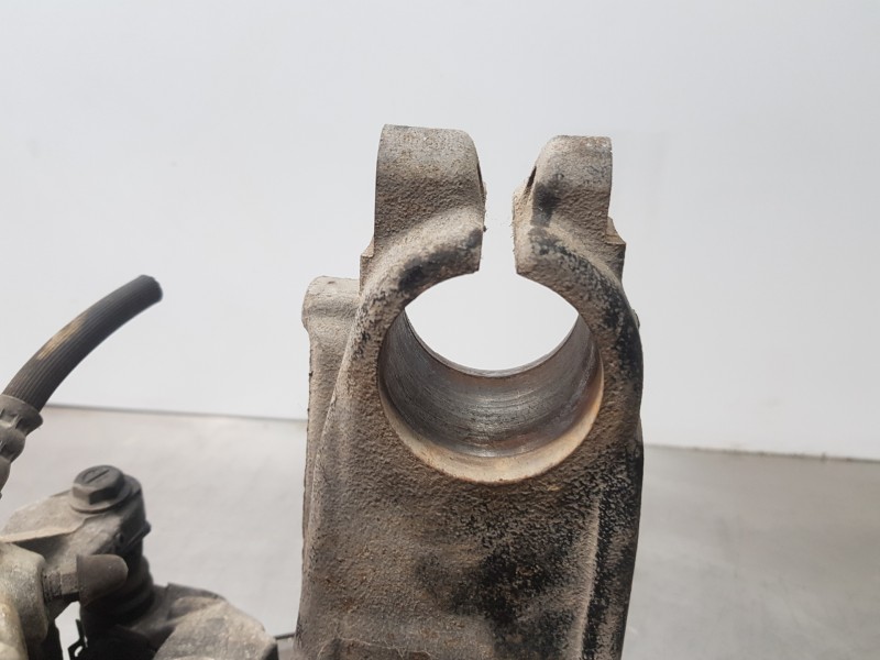 Recambio de mangueta delantera derecha para citroen c4 cactus shine referencia OEM IAM 1607557580  