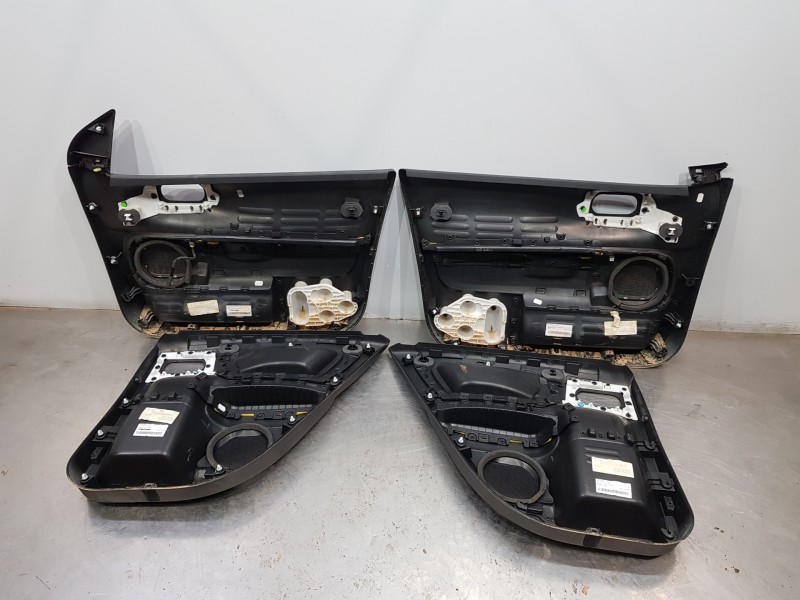 Recambio de juego asientos completo para citroen c4 cactus shine referencia OEM IAM 1611568680  