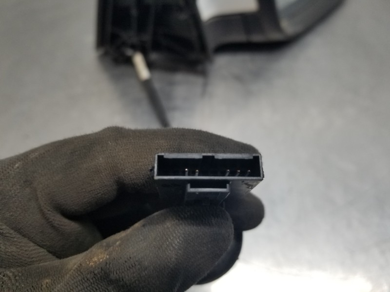 Recambio de retrovisor derecho para opel astra j lim. selective referencia OEM IAM 13379131  