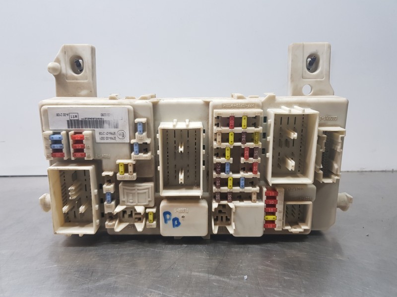 Recambio de caja reles / fusibles para ford focus lim. (cb4) trend referencia OEM IAM 7M5T14A073CC  