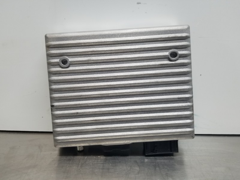 Recambio de modulo electronico para opel astra j lim. selective referencia OEM IAM 13353284  