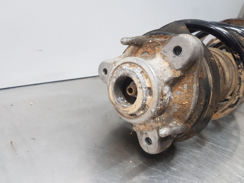 Recambio de amortiguador delantero derecho para bmw x3 g01 xdrive referencia OEM IAM 31316871780  