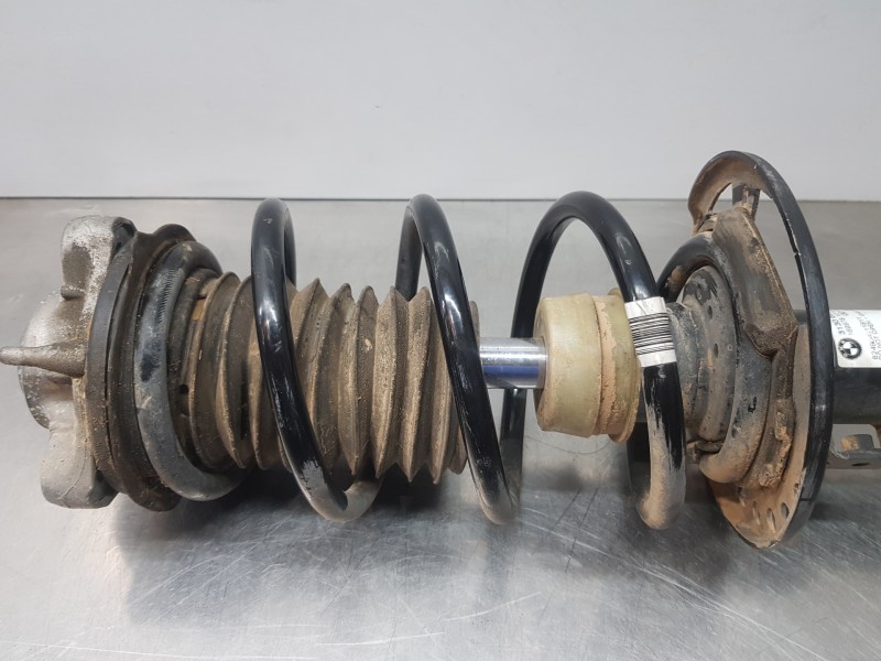 Recambio de amortiguador delantero izquierdo para bmw x3 g01 xdrive referencia OEM IAM 31316871779  