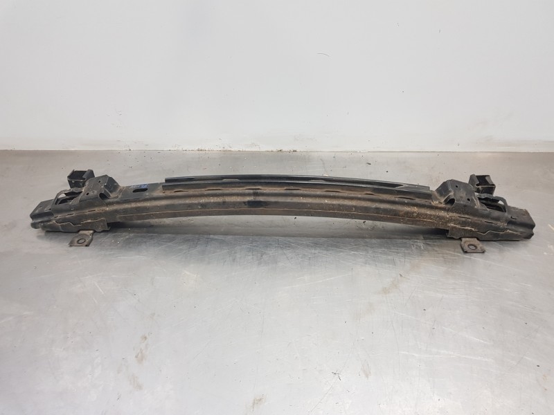 Recambio de refuerzo paragolpes delantero para hyundai santa fe (bm) style referencia OEM IAM 865302B010  