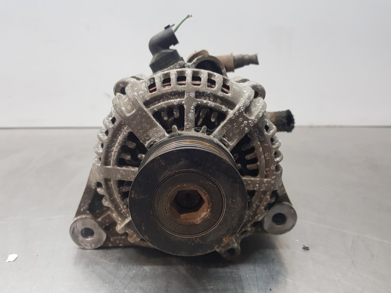 Recambio de alternador para hyundai santa fe (bm) style referencia OEM IAM 3730027030  