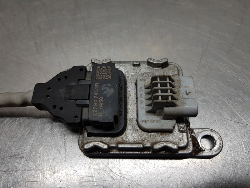 Recambio de sonda lambda para renault megane iv berlina 5p equilibre referencia OEM IAM 227907452R  