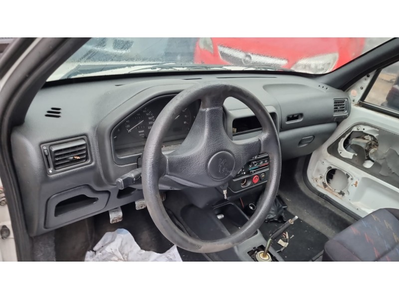 peugeot 106 (s2) del año 1997