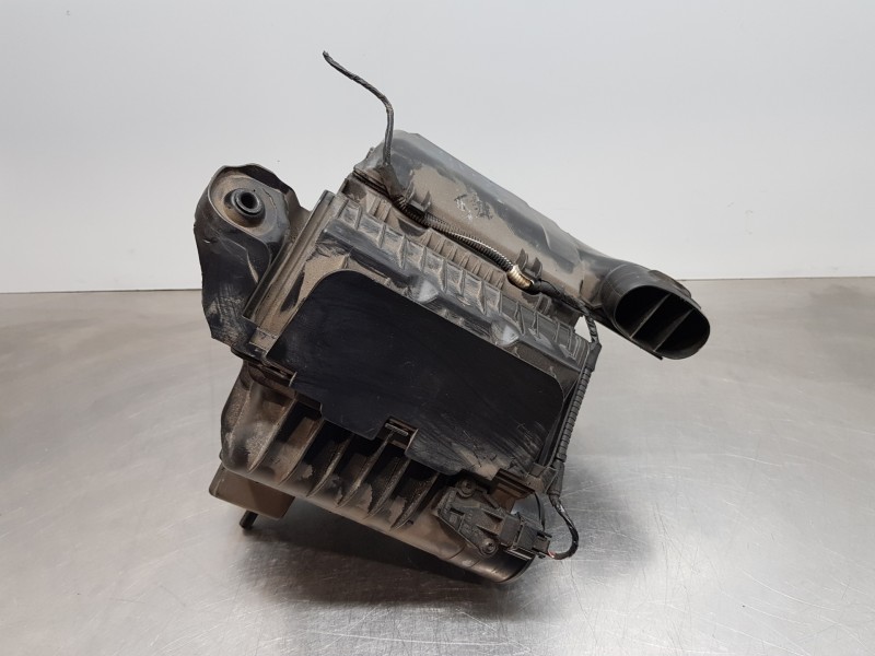 Recambio de filtro aire para renault megane iv berlina 5p equilibre referencia OEM IAM 165007121R  