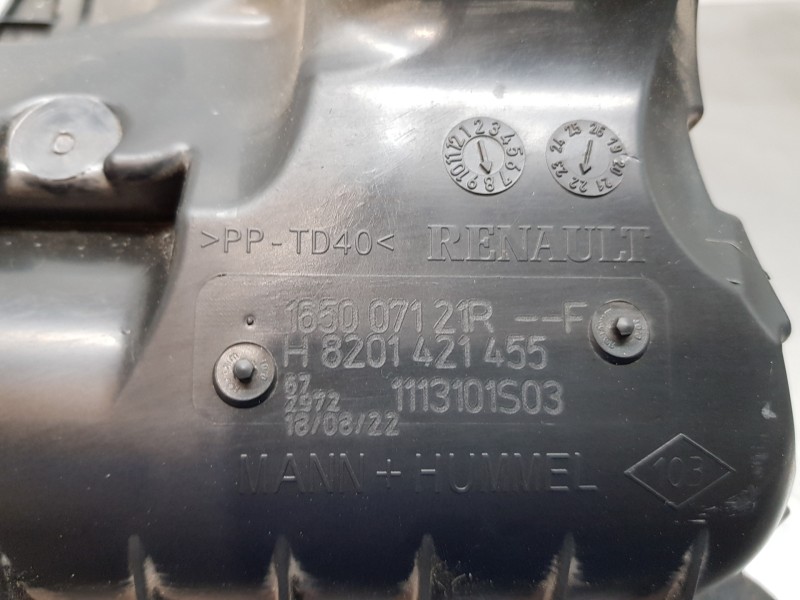 Recambio de filtro aire para renault megane iv berlina 5p equilibre referencia OEM IAM 165007121R  