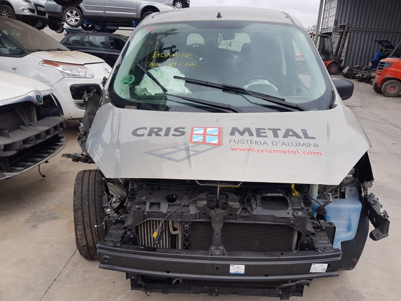 ford transit courier del año 2015