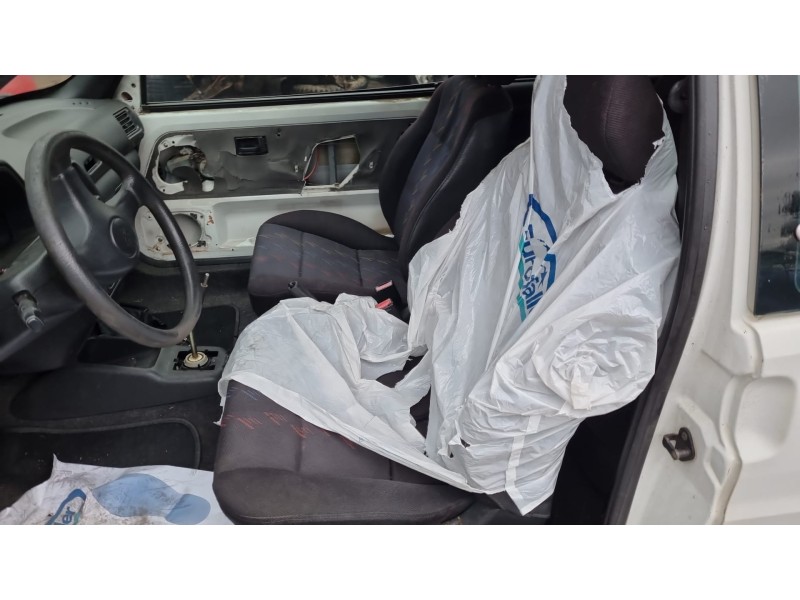 peugeot 106 (s2) del año 1997