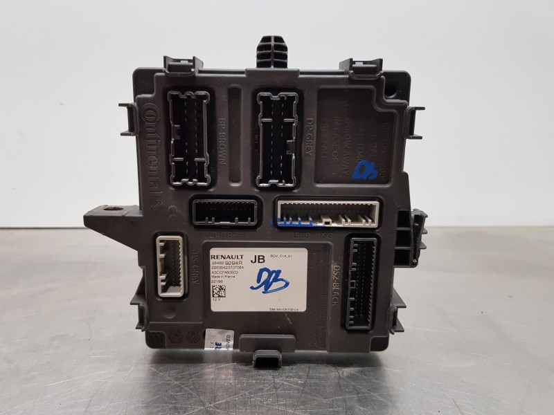 Recambio de modulo confort para renault megane iv berlina 5p equilibre referencia OEM IAM 284B29294R  