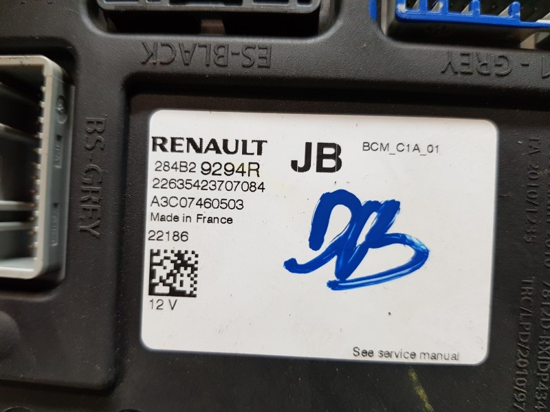 Recambio de modulo confort para renault megane iv berlina 5p equilibre referencia OEM IAM 284B29294R  